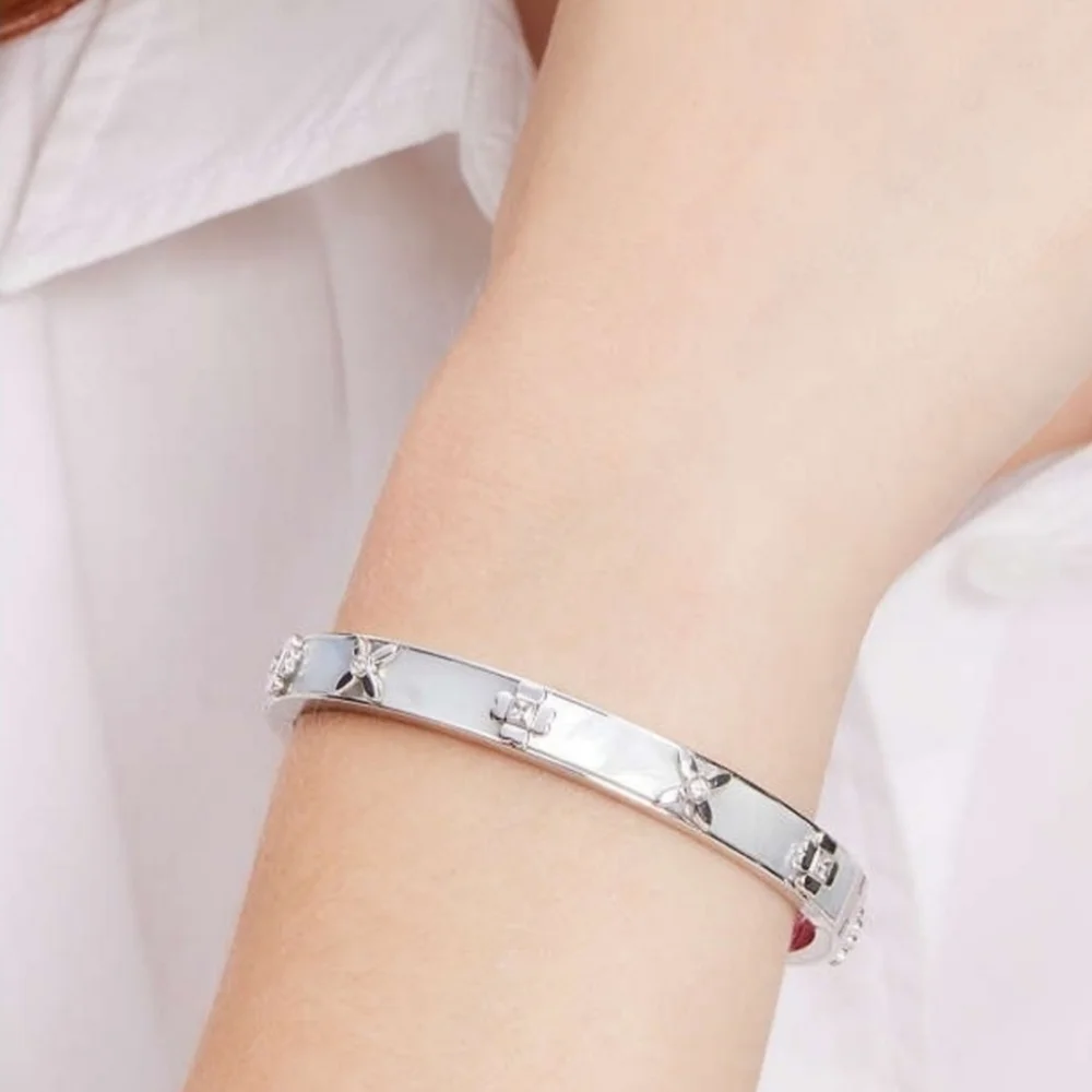 🩶🔹️KATE SPADE🔹️ Heritage Bloom Hinged Bangle - Picture 4 of 6